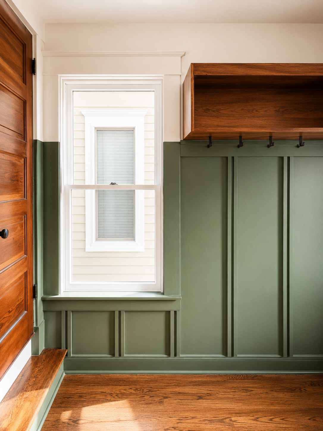 wainscoting wall paneling_1